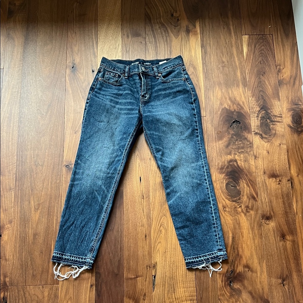 Old Navy Mid-Rise Boyfriend Jeans - Classic Blue